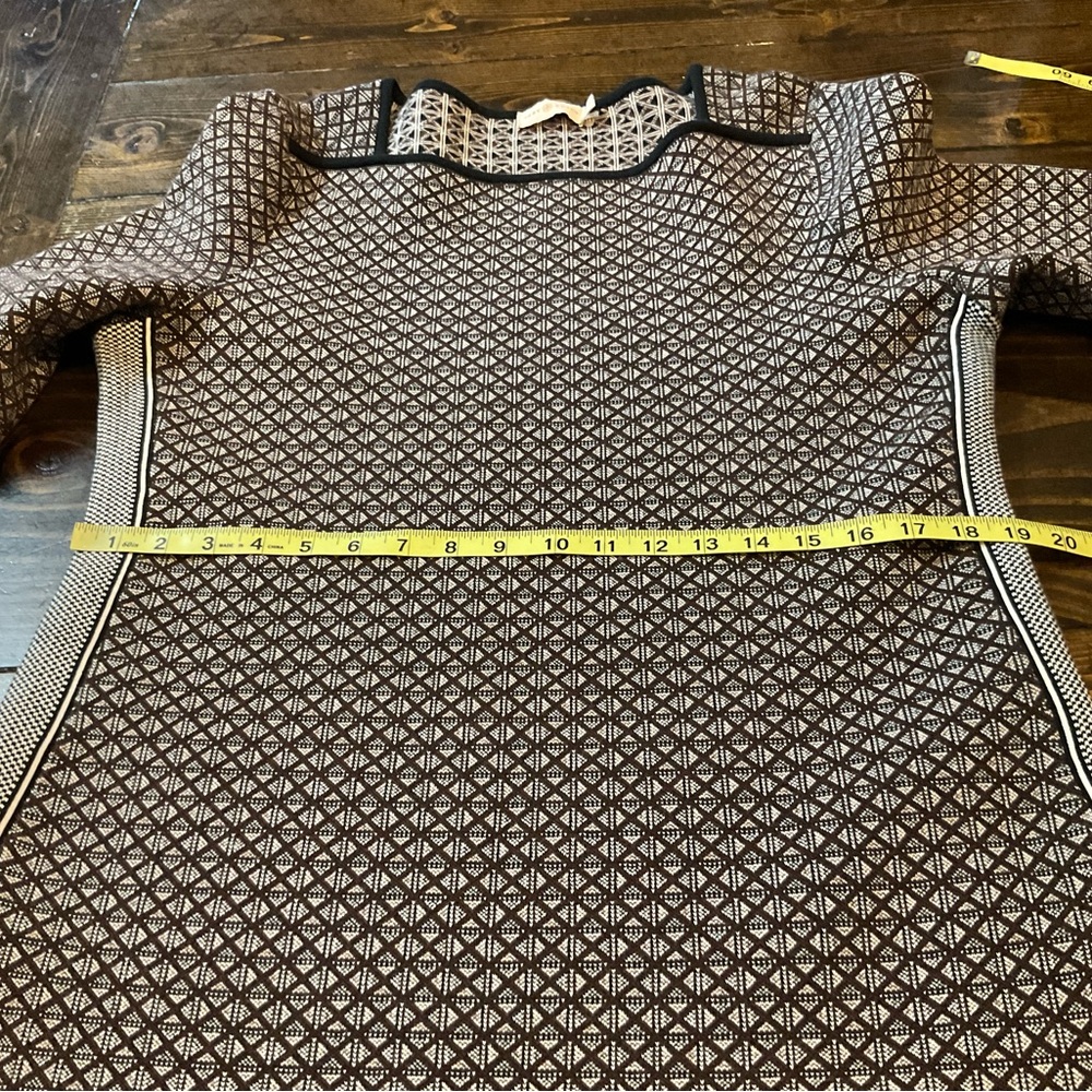 Tory Burch Brown and Cream Long Sleeve Sweater Dress like new condition. - Picture 10 of 13
